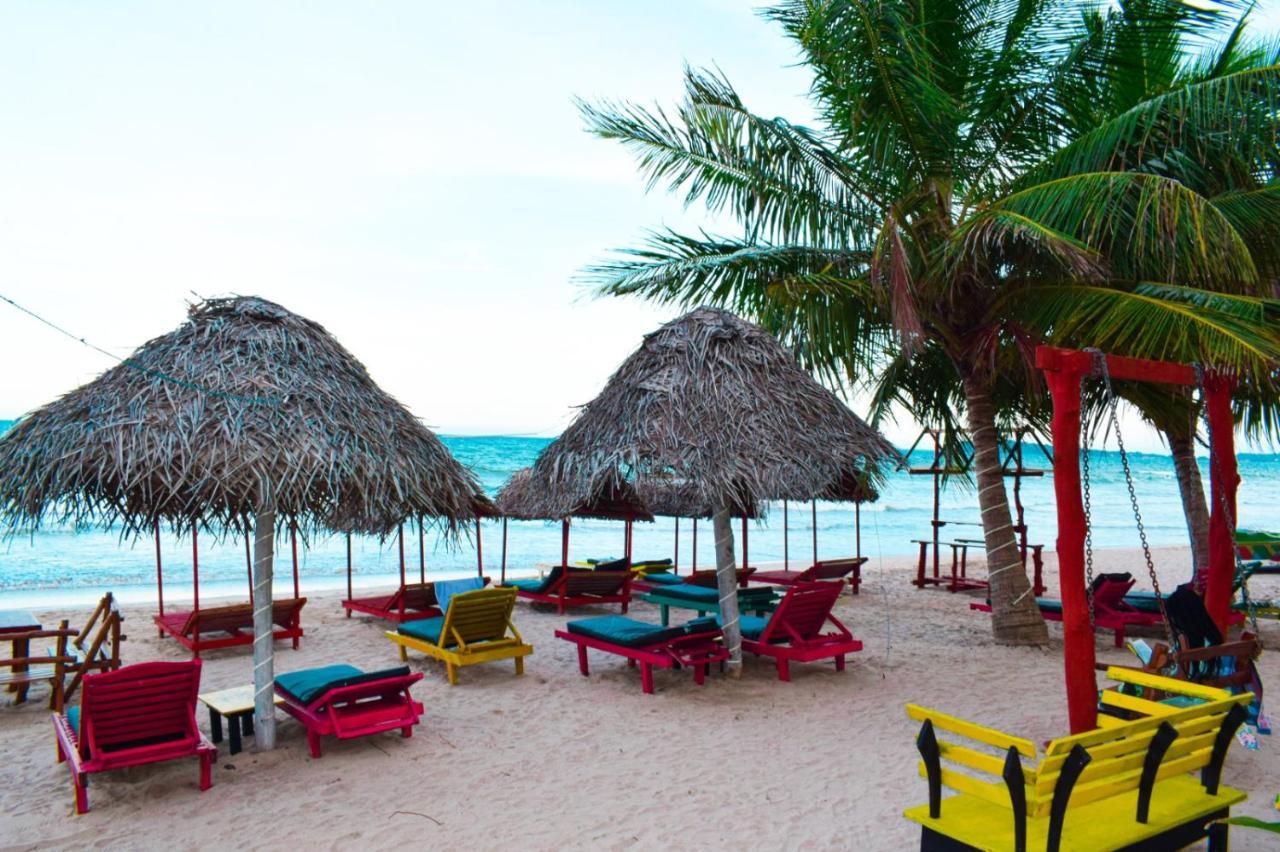 Golden Beach Cottages Triquinimale Exterior foto